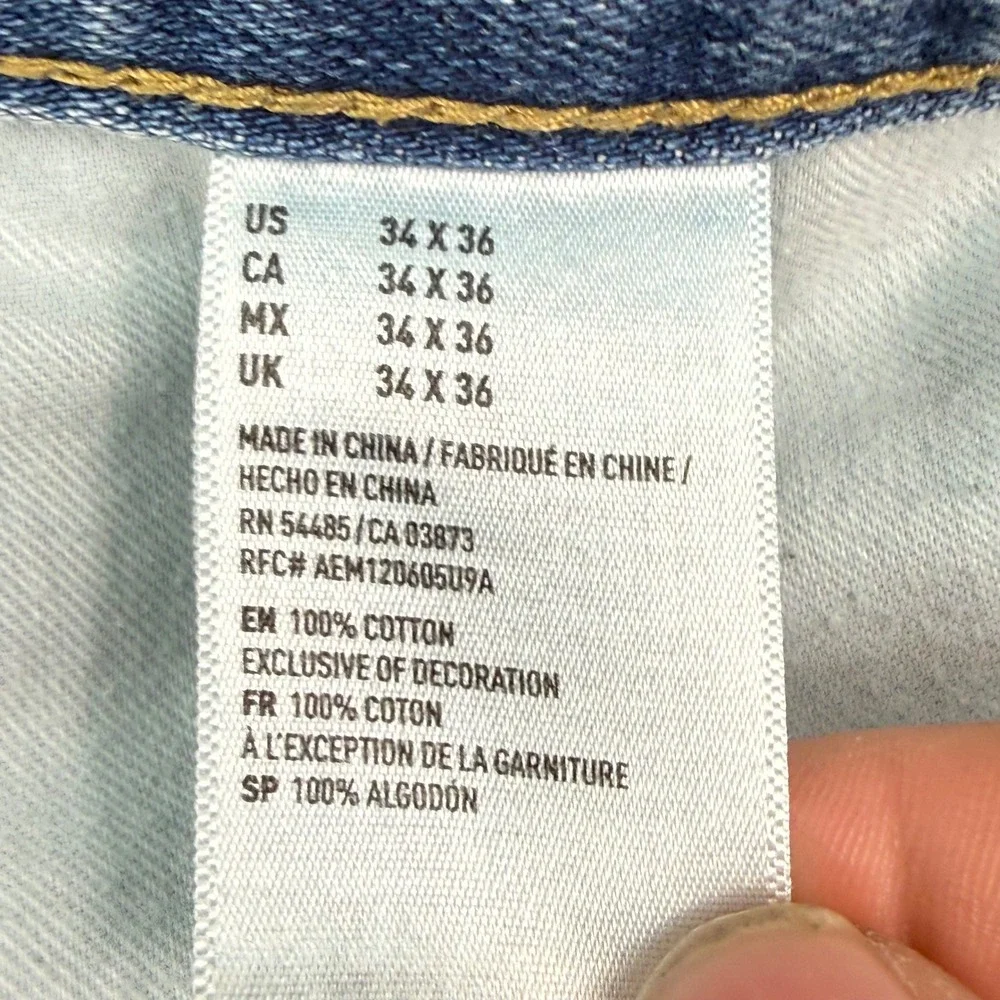American Eagle Original Boot Jeans Mens 34x36 Light Wash Blue 100% Cotton Denim